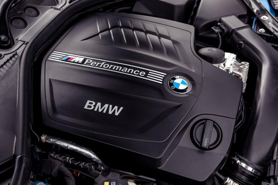  BMW M235i Convertible 2015 года  (UK) (фото 11 из 13)